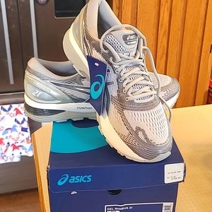 ASICS MEN GEL-NUMBUS 21, MID/GREY SILVER SZ 11